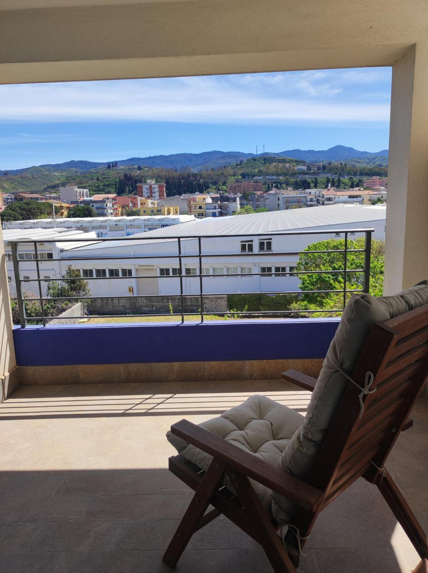 Appartamenti Vacanze Villa Meo Villafranca Tirrena Cameră foto